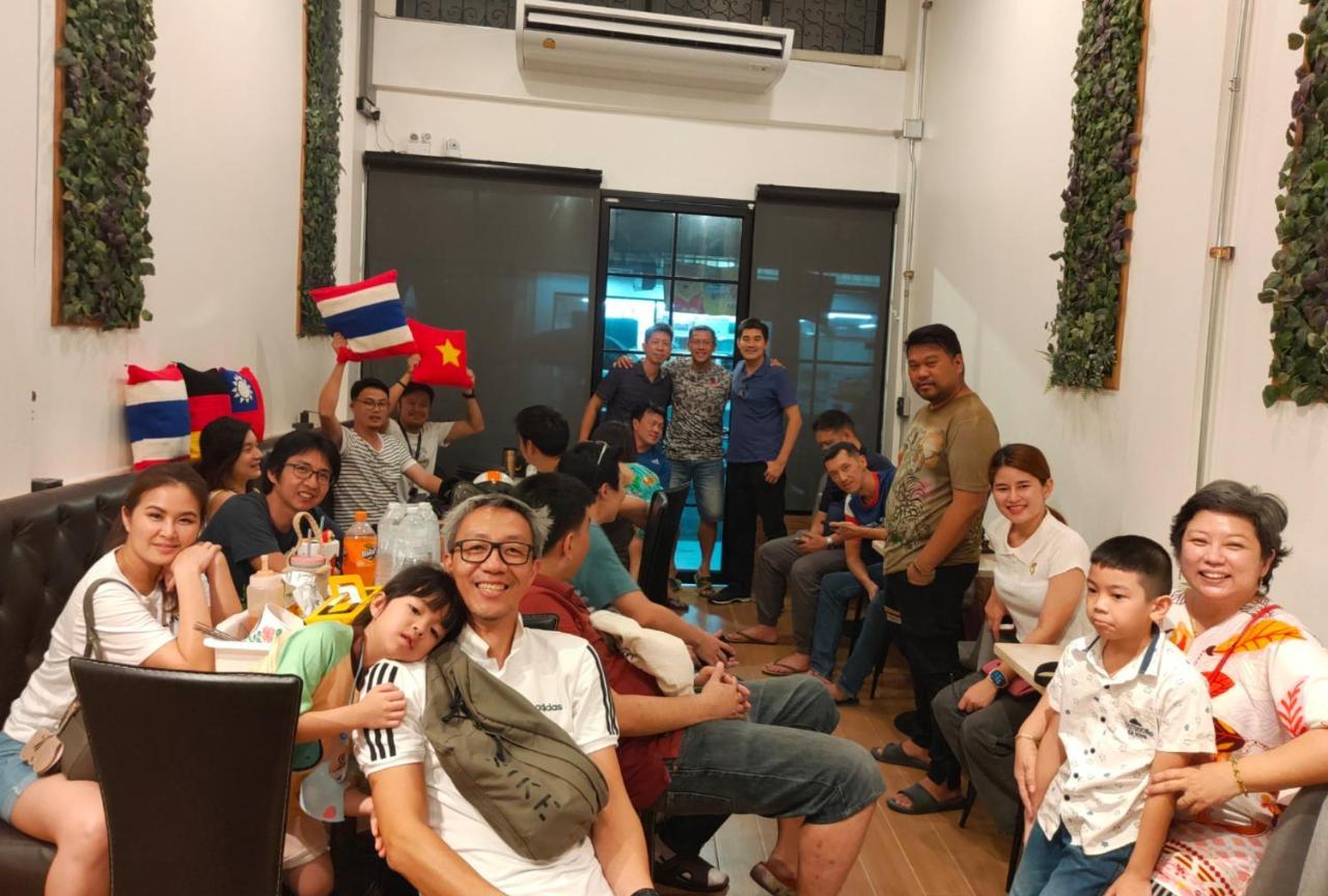 Station8 Hostel 曼谷 外观 照片