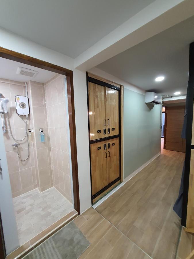 Station8 Hostel 曼谷 外观 照片